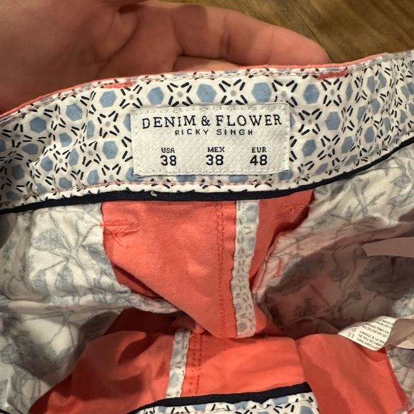 Demin&flower Men's Coral Shorts Size 38 - Picture 4 of 6